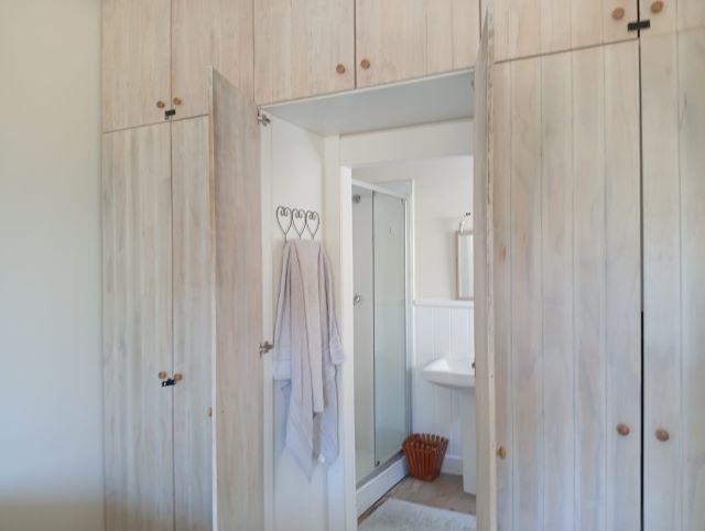 To Let 1 Bedroom Property for Rent in Simons Town Western Cape